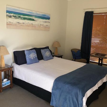 Beachhouse Bed And Breakfast Redcliffe Dış mekan fotoğraf