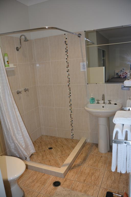 Beachhouse Bed And Breakfast Redcliffe Oda fotoğraf